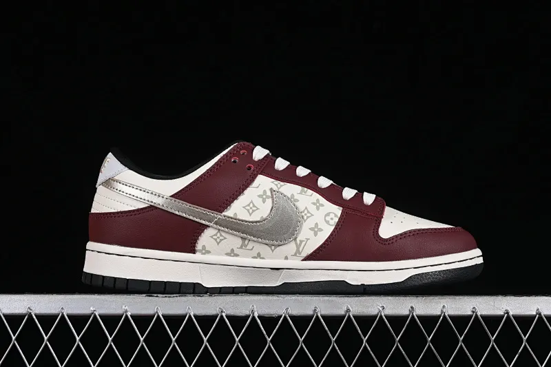 All Categories Nk SB Dunk Series Nk SB Dunk Low Low-top sneakers Louis Vuitton x Nk Dunk Low joint custom-burgundy silver hook SB low-top casual sneakers FC1688-188